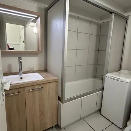 A Royan, Vue Mer, Proche Du Chay - Fr-1-494-75 Apartment Royan